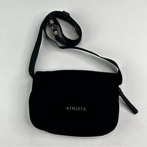 Athleta Revive Velvet Waistbag Belt Bag Crossbody Black Fanny Pack
